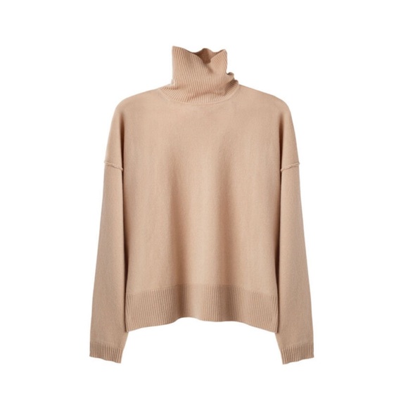 Cuyana Sweaters - NWT Cuyana Wool Cashmere Turtleneck Sweater